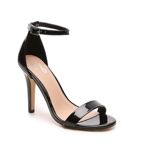 Mix No. 6 Shoes - 𝅺MIX 6 • Black Ankle Strap Sandals